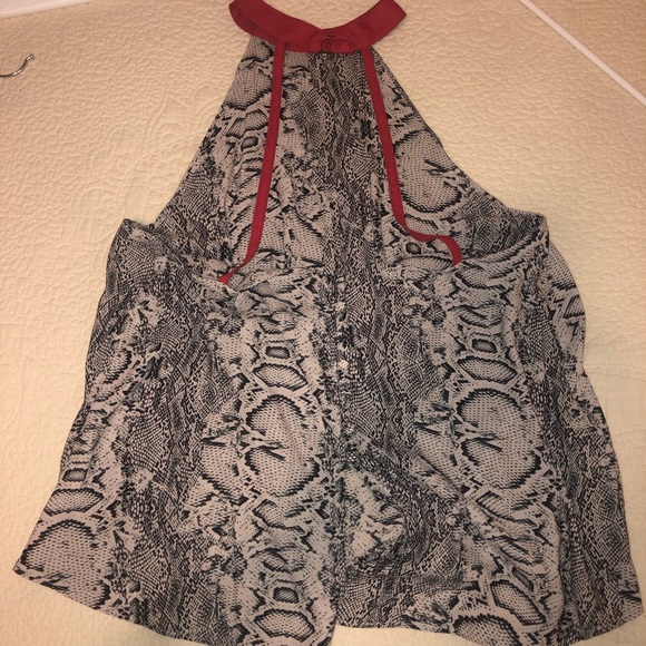 Through the Night Snakeskin Printed Tank - Picture 5 of 5